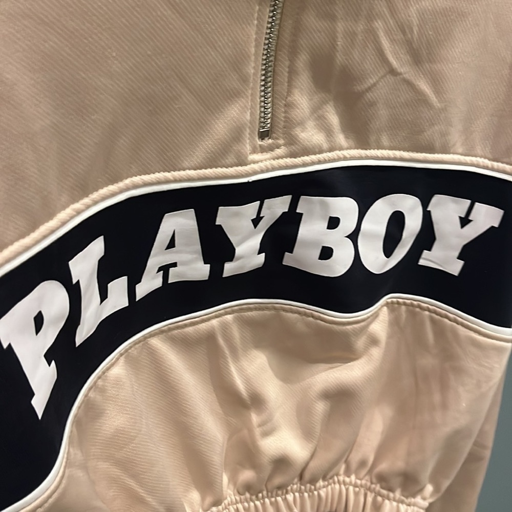 Deadstock PLAYBOY x MISSGUIDED Crop Pull Over - Picture 4 of 16